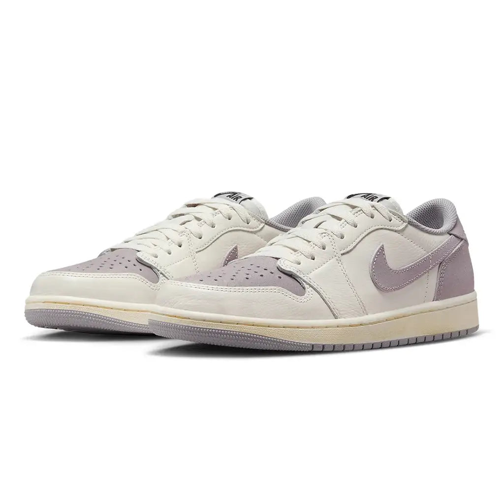 Air Jordan 1 Low 'Atmosphere Grey'