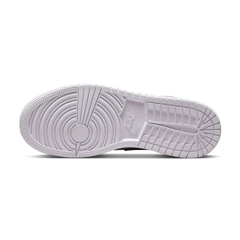 Air Jordan 1 Mid 'Barely Grape'