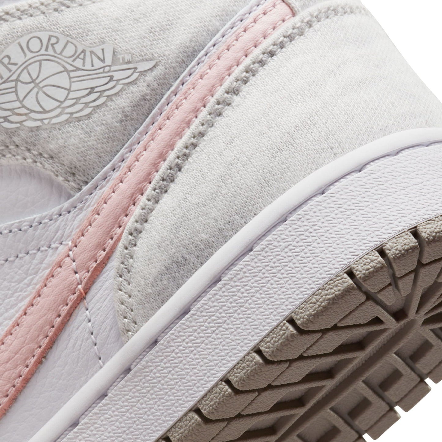 Air Jordan 1 Mid 'Light Iron Ore'