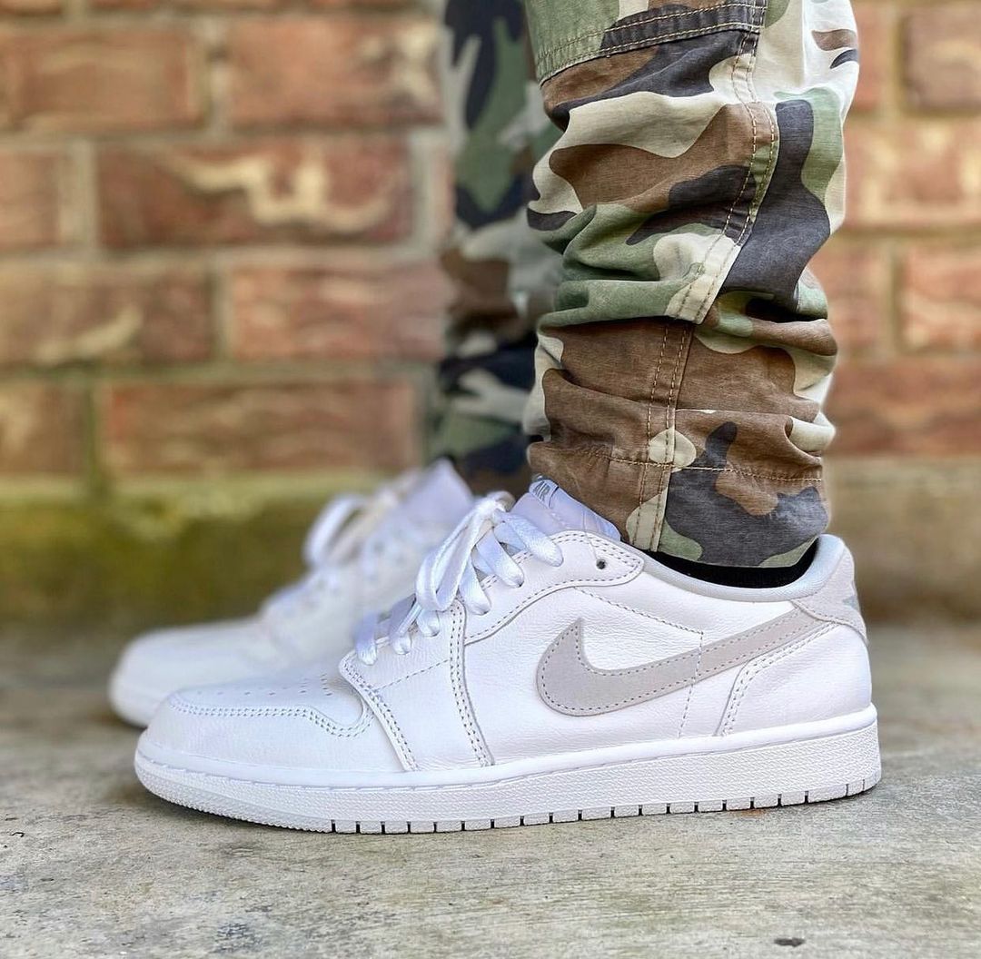 Air Jordan 1 Low 'Neutral Grey'