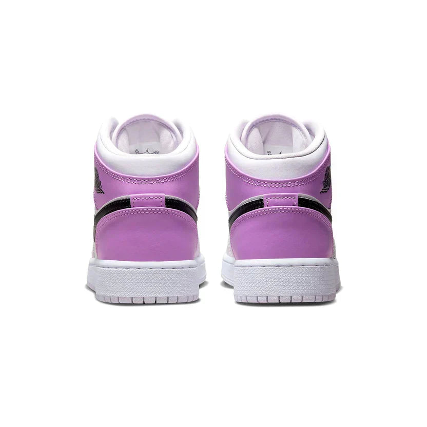 Air Jordan 1 Mid 'Barely Grape'