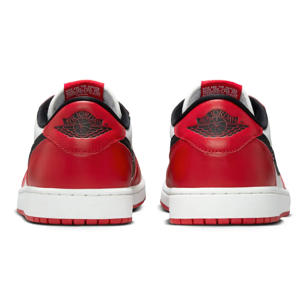 Air Jordan 1 Low 'Chicago' (2025)