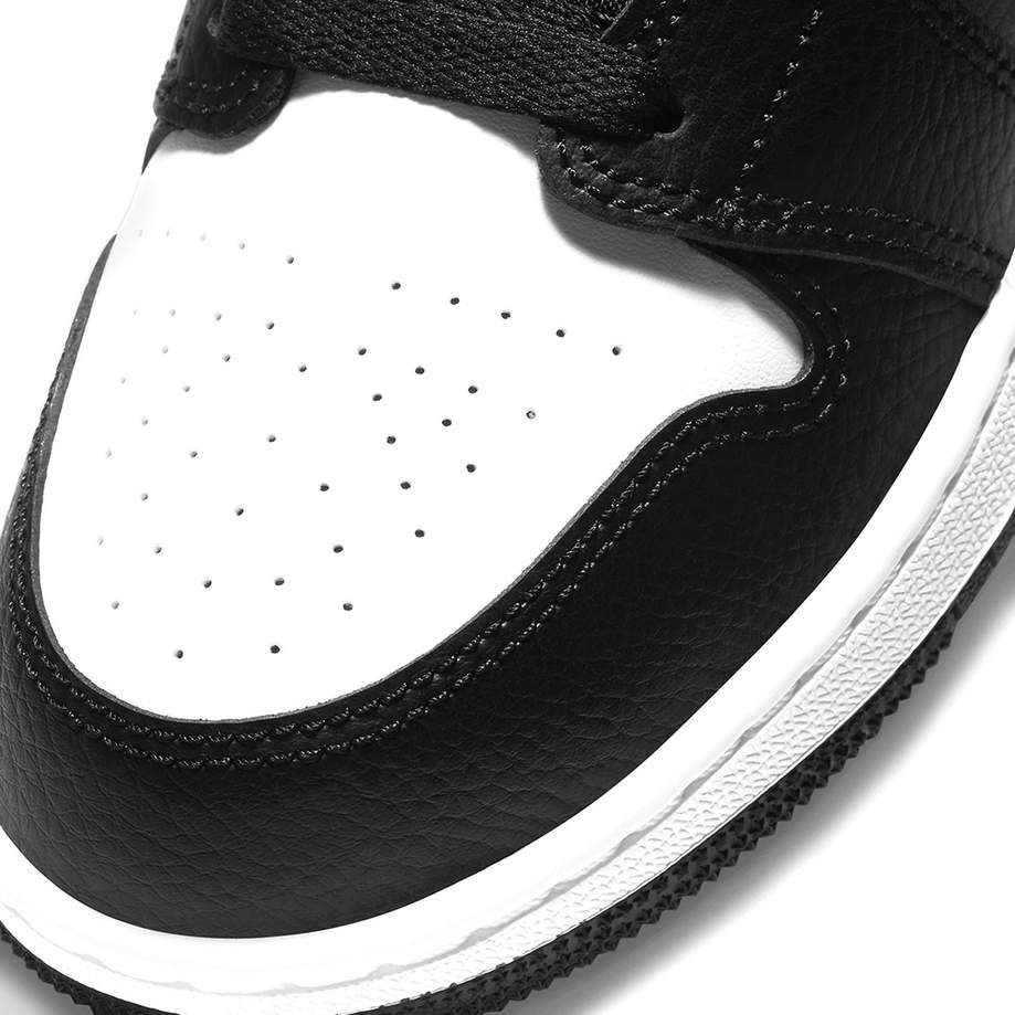 Air Jordan 1 Mid 'Chile'