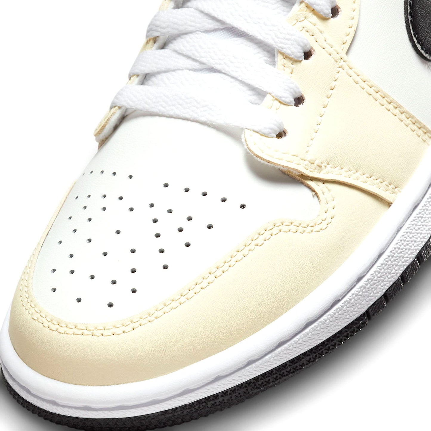 Air Jordan 1 Mid 'Coconut Milk'