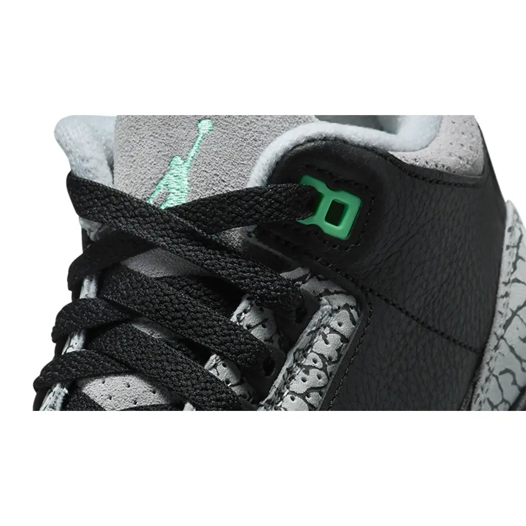 Air Jordan 3 'Green Glow'
