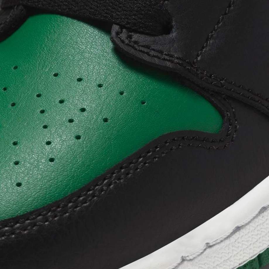 Air Jordan 1 Mid 'Green Toe'
