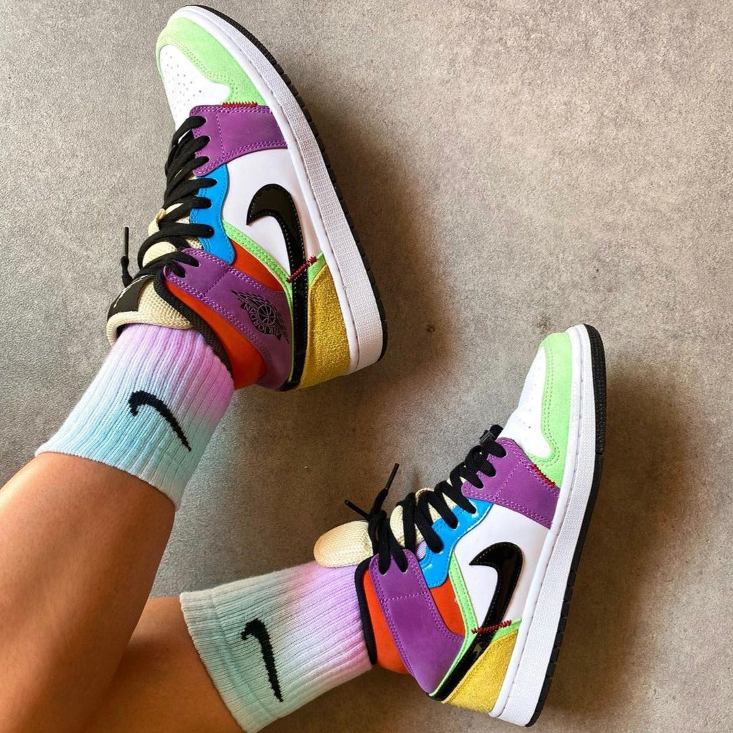 Air Jordan 1 Mid 'Lightbulb'