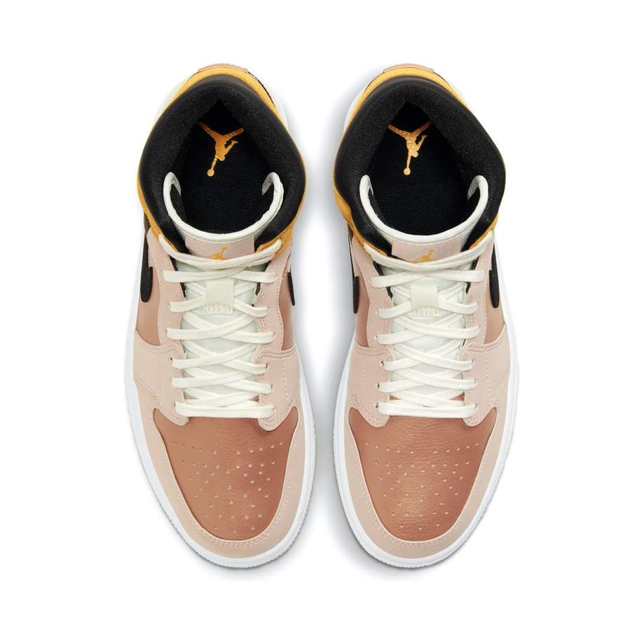 Air Jordan 1 Mid 'Particle Beige'
