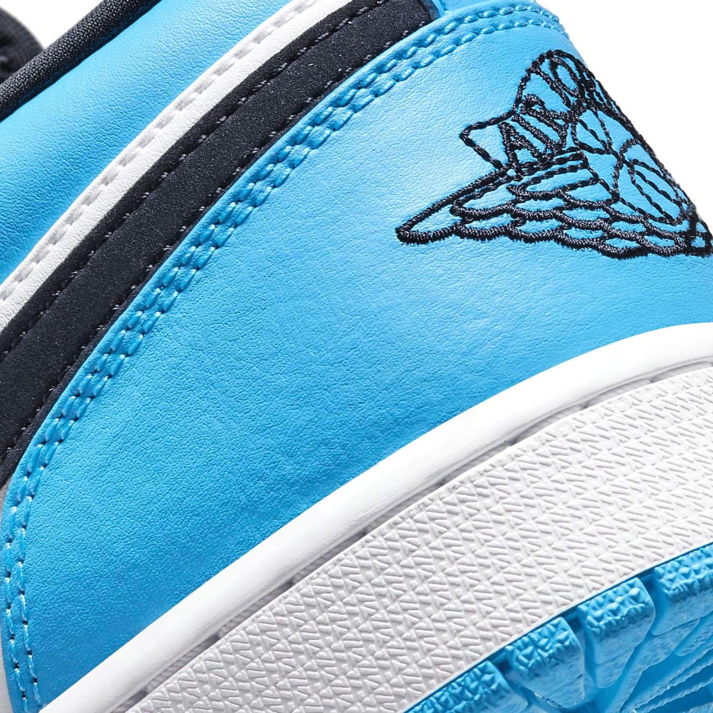 Air Jordan 1 Low 'UNC (2021)'