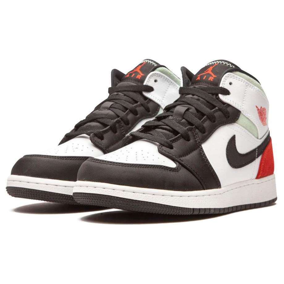 Air Jordan 1 Mid 'Union Black Toe'
