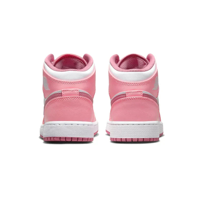 Air Jordan 1 Mid 'Valentine's Day' (2023)