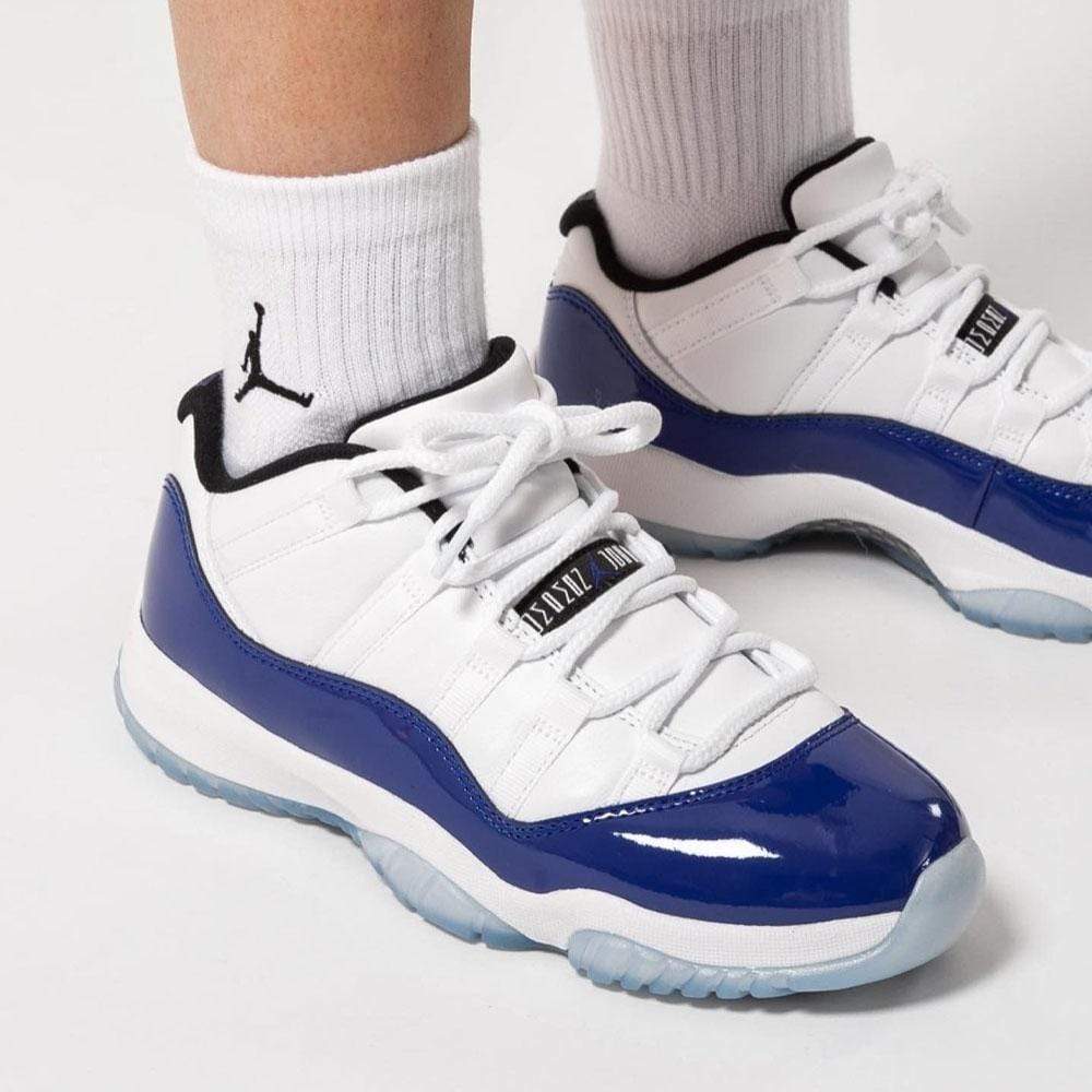 Air Jordan 11 Low 'White Concord Sketch'