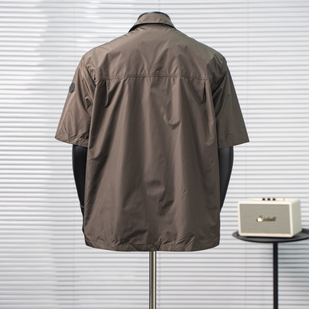 MONCLER MC Logo Patch Pocket Short-Sleeve Shirt