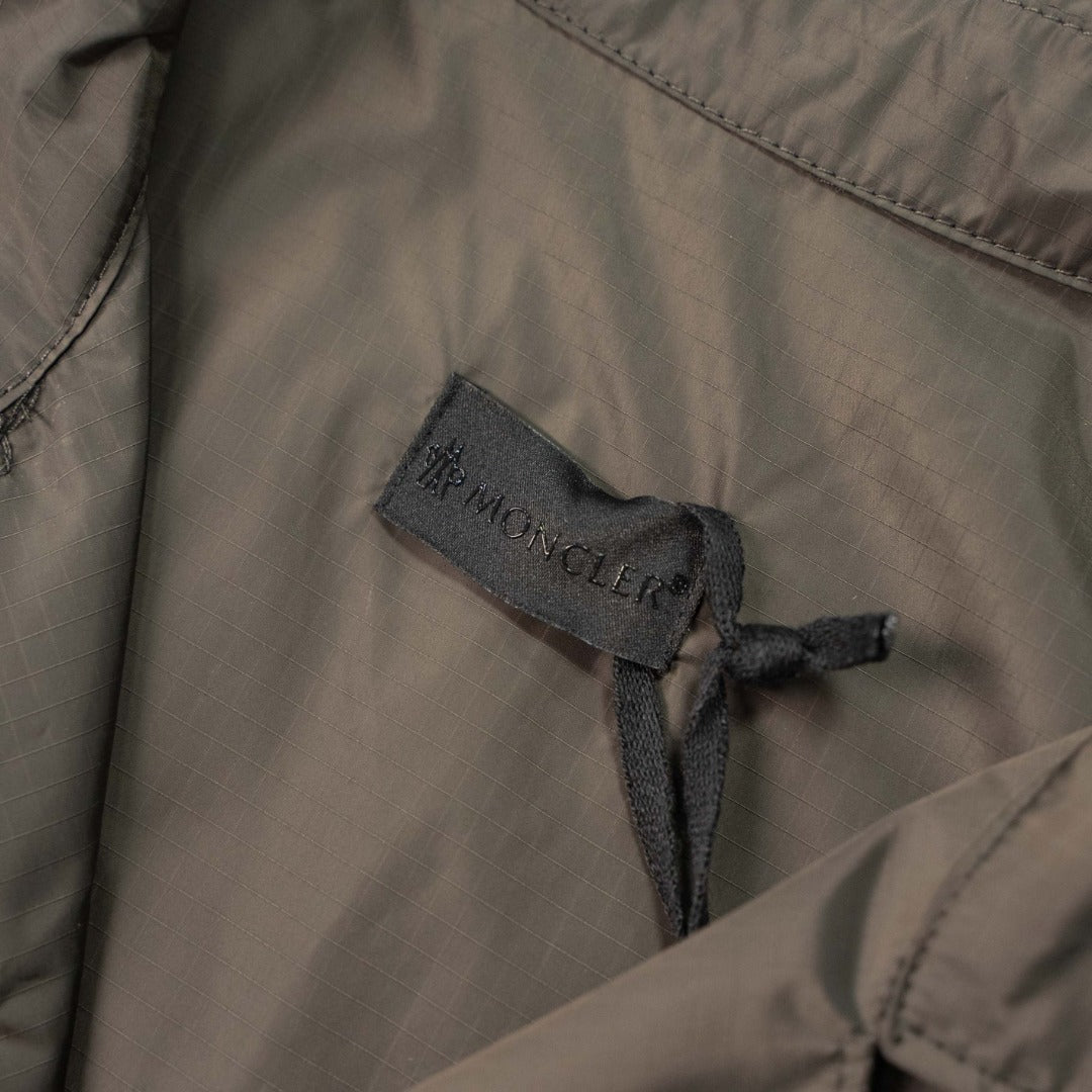 MONCLER MC Logo Patch Pocket Short-Sleeve Shirt