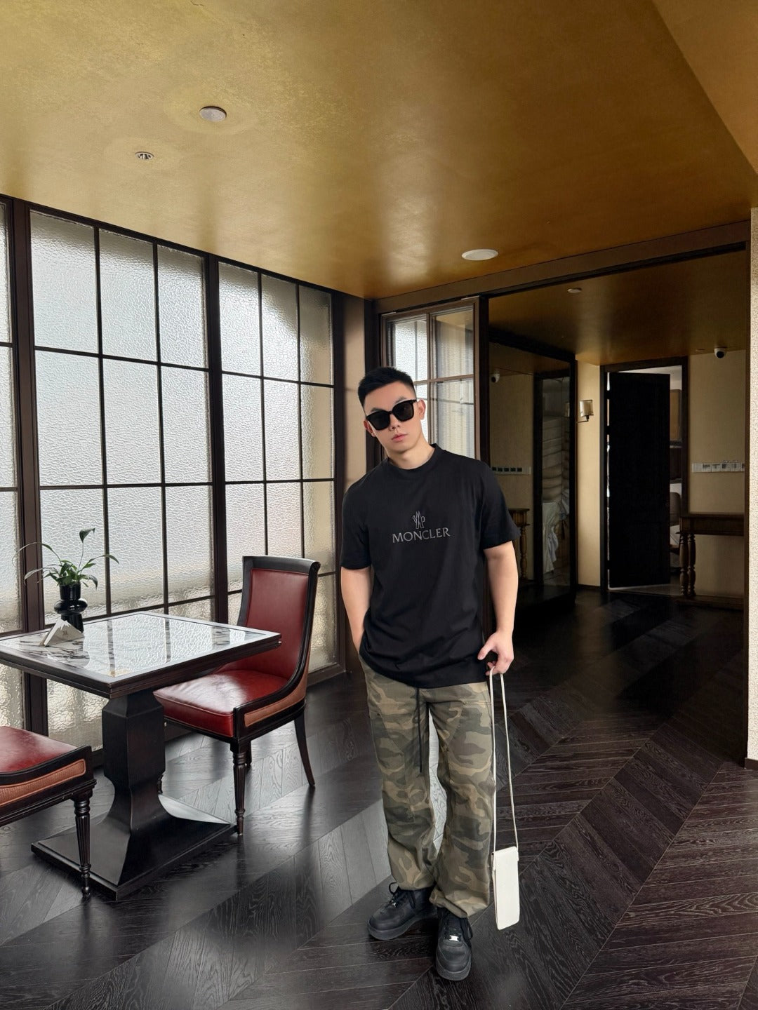 MONCLER MC Two-Tone Chest Print Short Sleeve T-Shirt