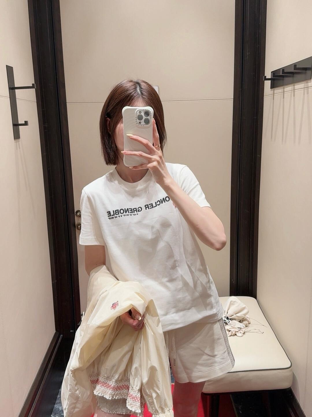 Moncler Grenoble Cotton Logo Tee |  White Casual Short Sleeve T-Shirt