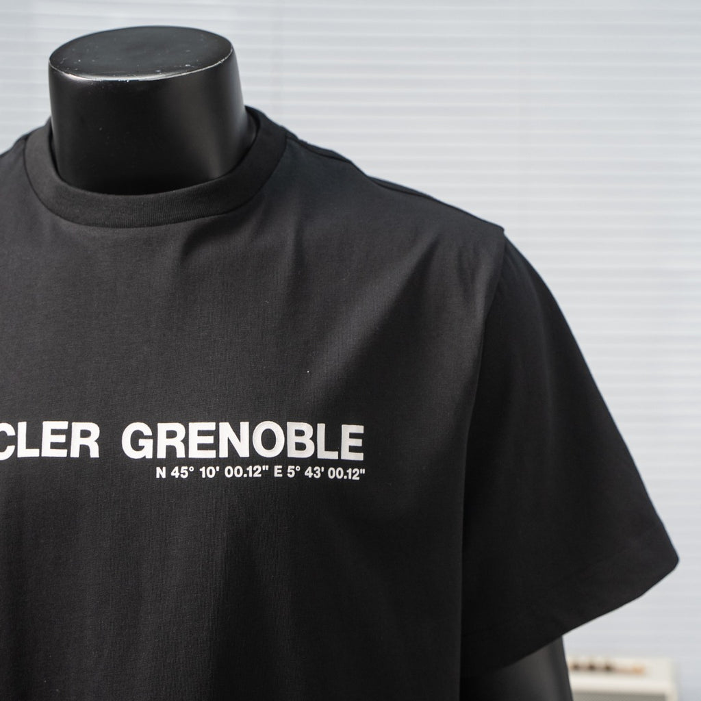 Moncler Grenoble Cotton Logo Tee |  White Casual Short Sleeve T-Shirt