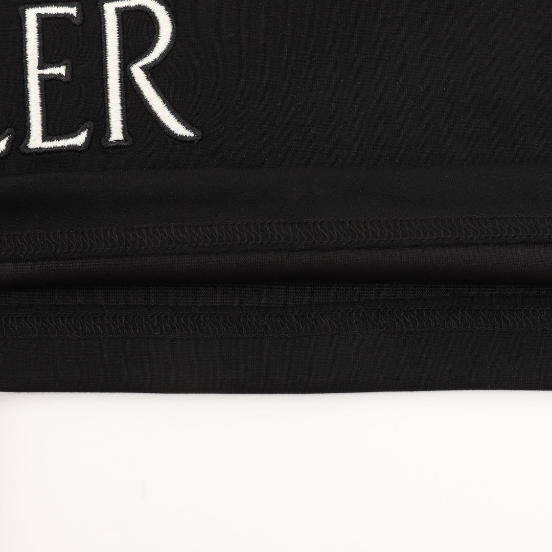 Moncler 26SS New Embroidered Logo Casual Couple Shorts