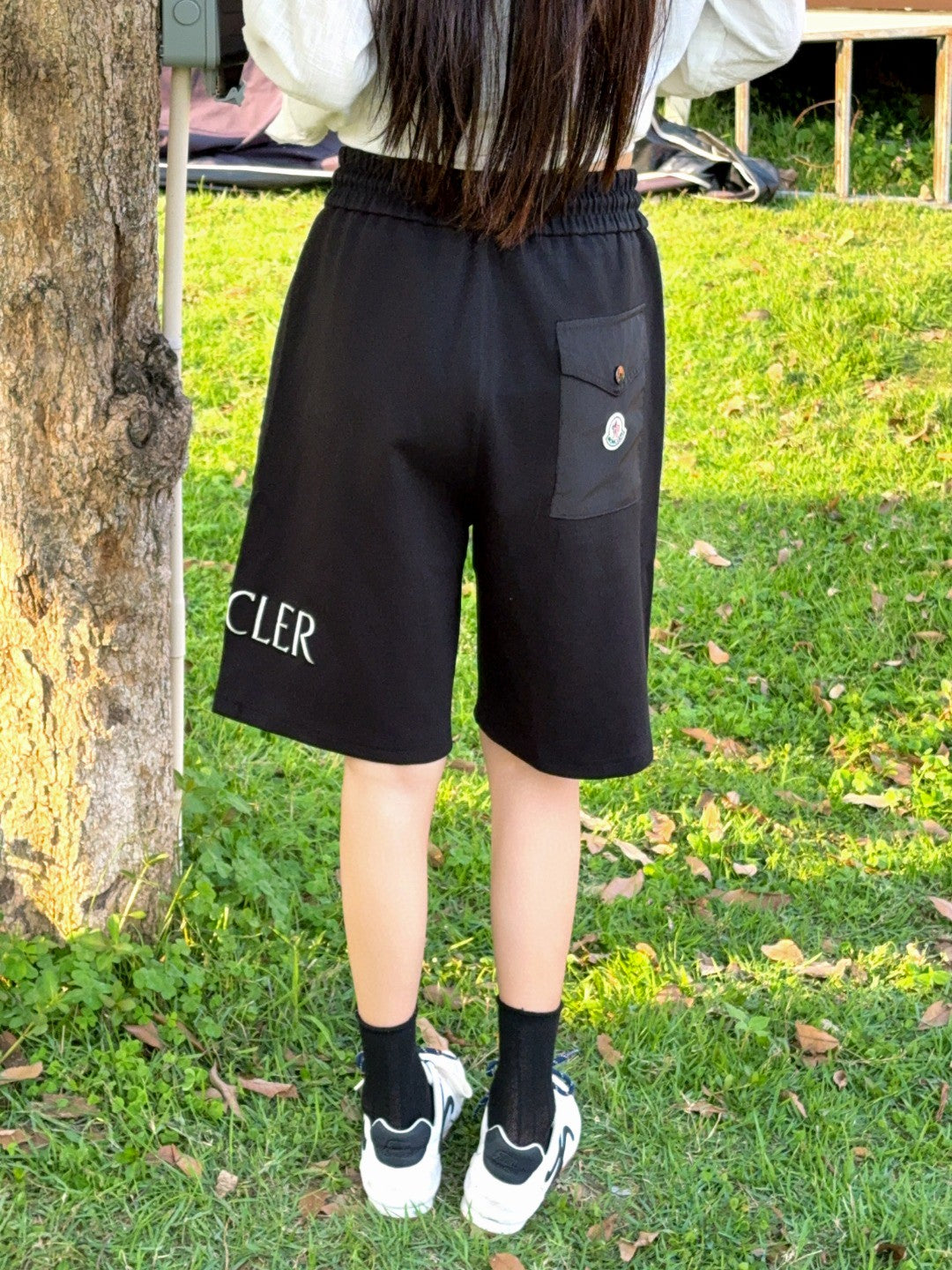 Moncler 26SS Shorts with Side Letter Logo & Back Pocket Badge Embroidery