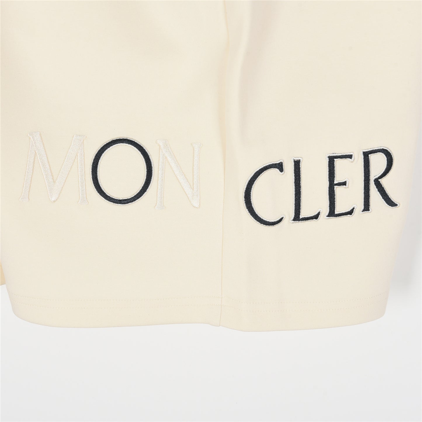 Moncler 26SS Shorts with Side Letter Logo & Back Pocket Badge Embroidery